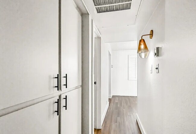 Photo - Maya's Condominiums