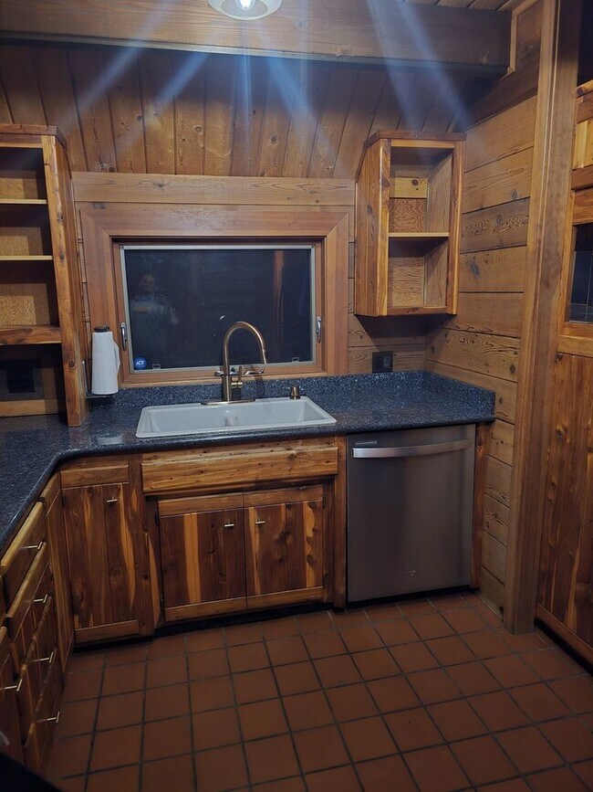 Photo - Charming 2-Bedroom Retreat in Ferndale