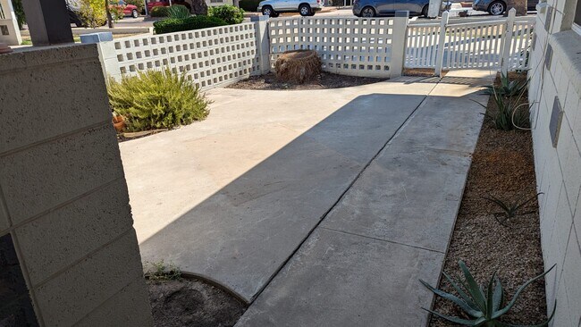6526 N 12th Place Unidad 6526