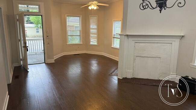 Photo - 1116 NE 36th St