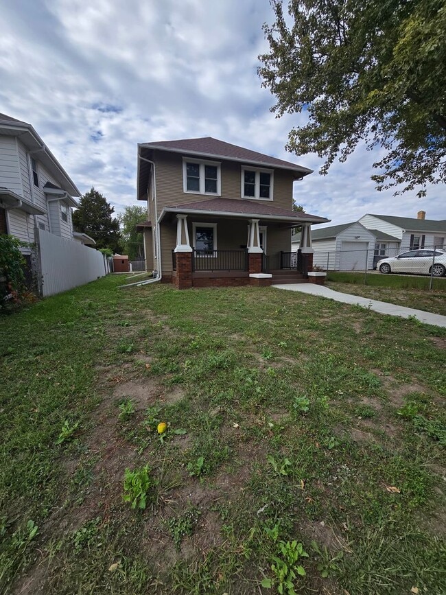 Photo - Fully Remodeled 4BR/2.5BA Home for Rent – ...