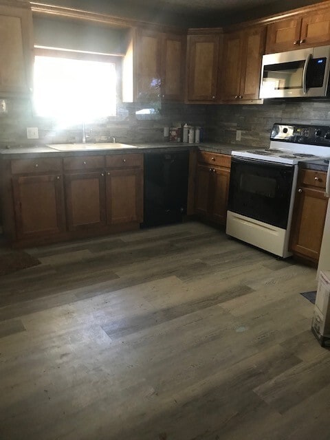 Photo - 609 S Main Ave