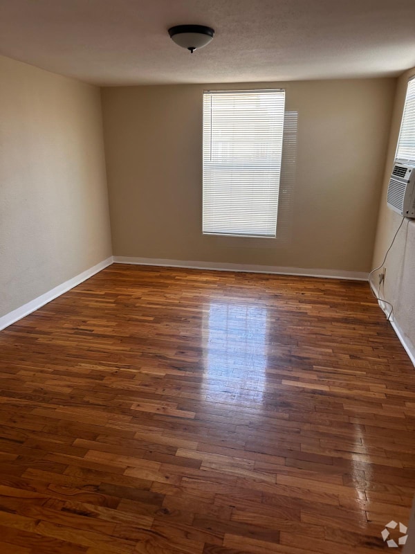 Building Photo - 1210 N Oregon St Unit 11 Rental