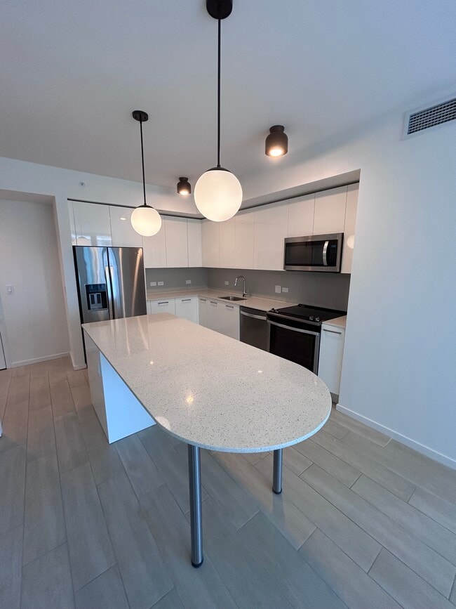 Photo - 70 NW 31st St Unidad 601 Rental