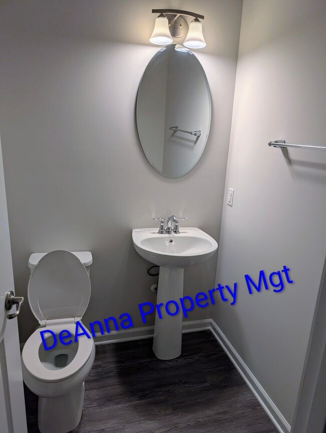 Photo - Luxury -3 bedroom Townhome. Avon, Oh.