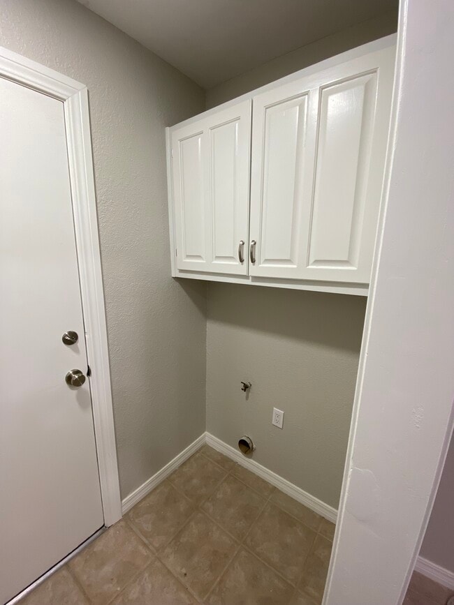 Photo - 2817 E El Paso St