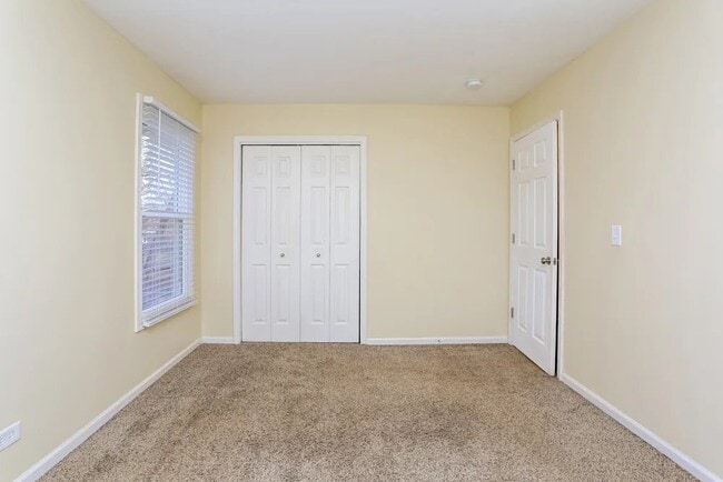 136 Mayfield Dr