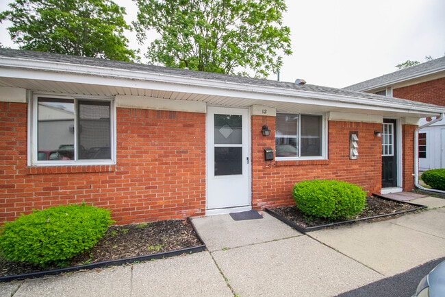 Photo - 4715 Bennett Rd