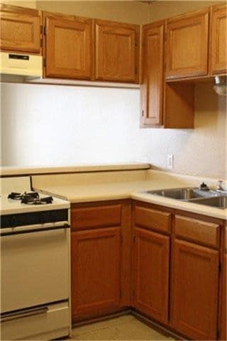 Photo - 1301 S Tyler St