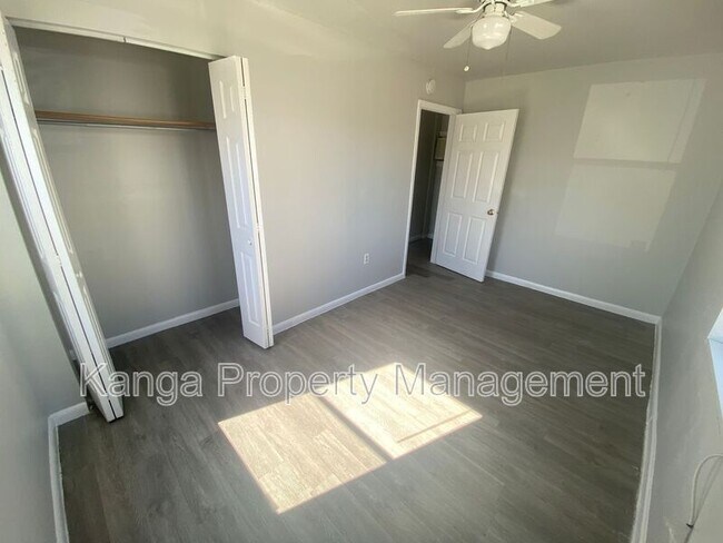 Photo - 912 11th Ave N