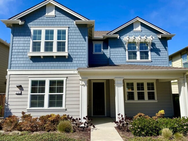 Photo - Beautiful Marina Home!