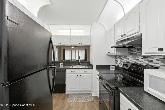 Photo - 1735 Harrison St Unit 231