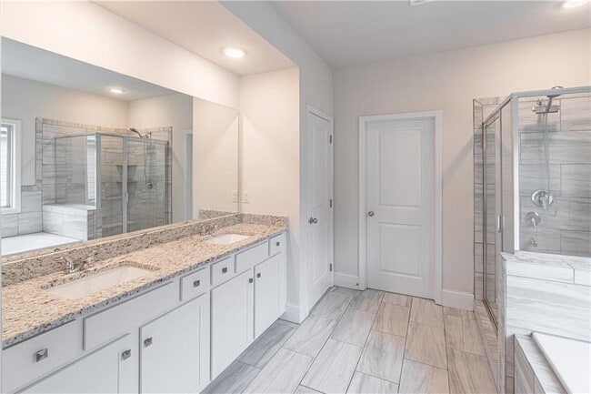 4293 Shandi Cove