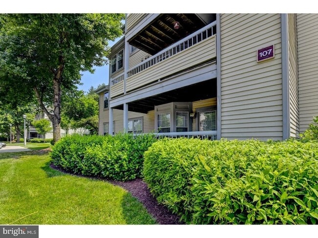 Building Photo - 107 Delamere Dr Unit 1