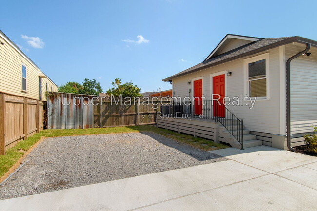 Photo - 1302 Congress St Unidad 1302