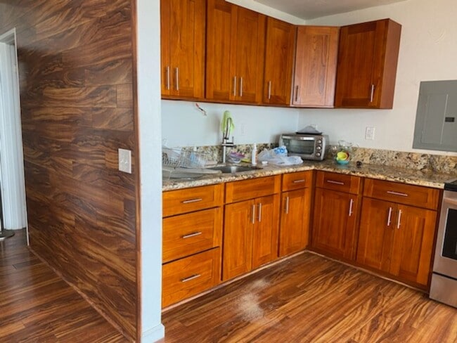 Photo - Breezy Fresh, Freshly Renovated 2/1 at Makaha Valley Plantation