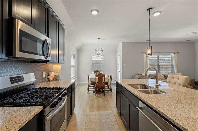 Photo - 2417 Spring Side Dr