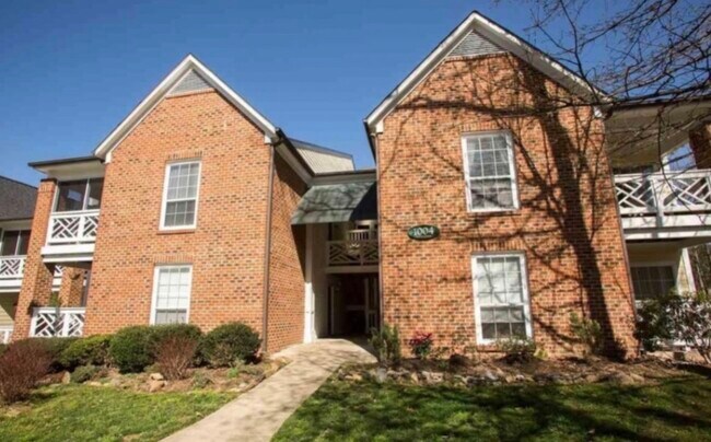 Photo - 1004 Kingswood Dr Unit 1004 b kingswood dr. Chapel hill