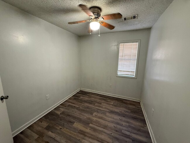 Photo - 1618 W Matthews Ave Unit A