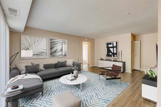 Photo - Deerfield Woods