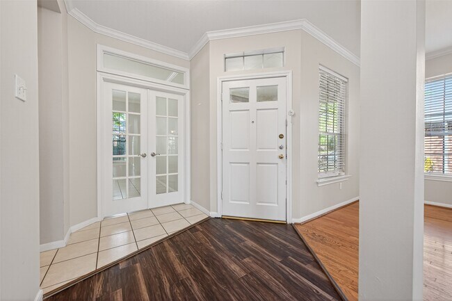 Photo - 20906 Greenfield Trail