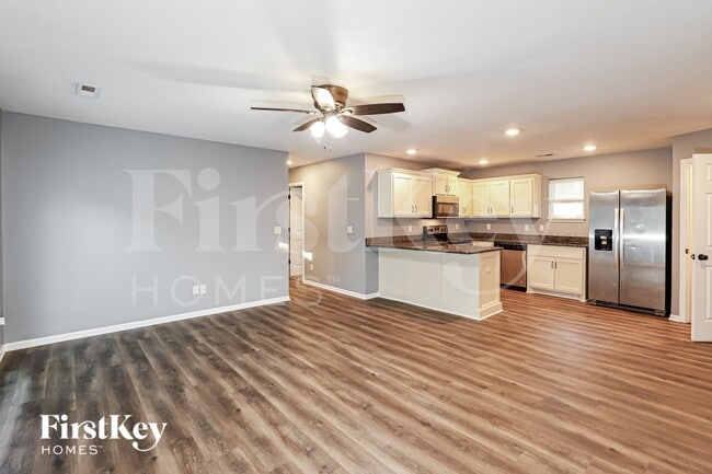 Photo - 5110 N Bellaire Ave