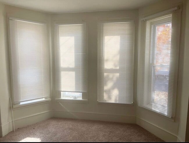 322 Central St Unit 2