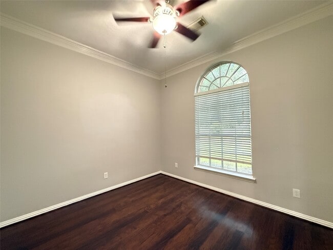 Photo - 26823 Lakeridge Park Ln