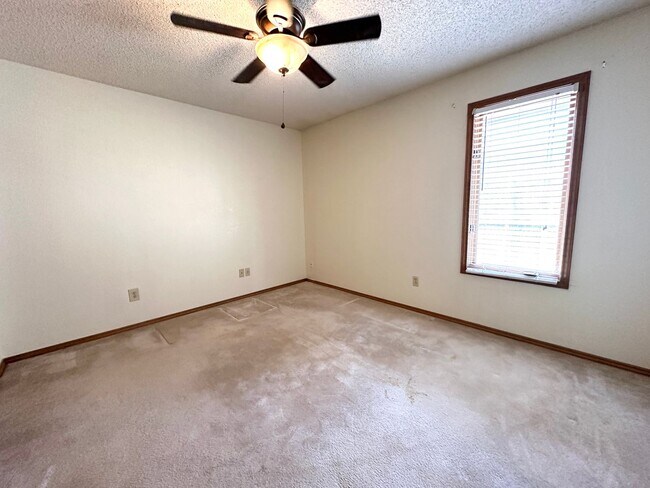 Photo - 9716 Orlando Ave Unidad B