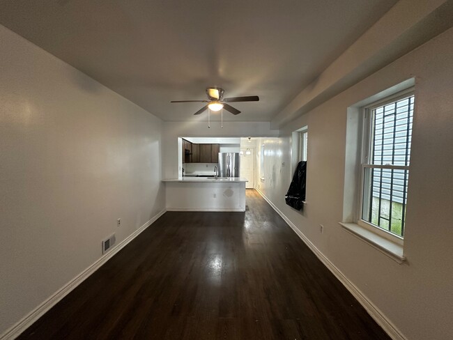 Photo - 1813 N Gratz St