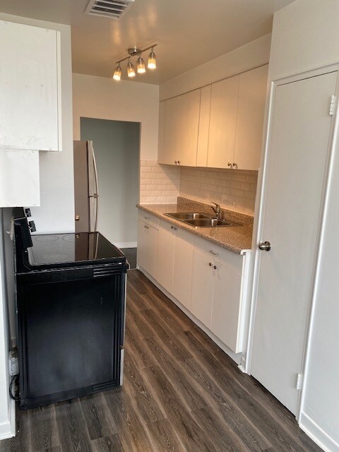 Photo - Beautiful 1 bedroom with Den in Etobicoke waterfront building Unité 39