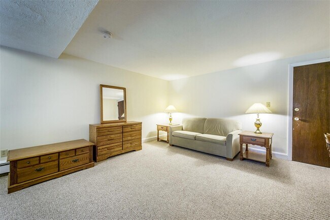 Photo - 5 Chester St Unit 1