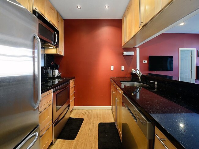 Photo - 456 9th St Unit 1