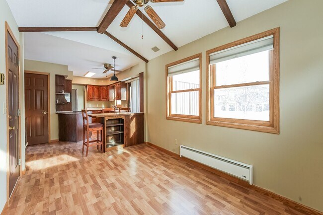 Photo - 3br, 2ba, 1cg ~ Security Deposit Free Alternative for Qualified Residents ~