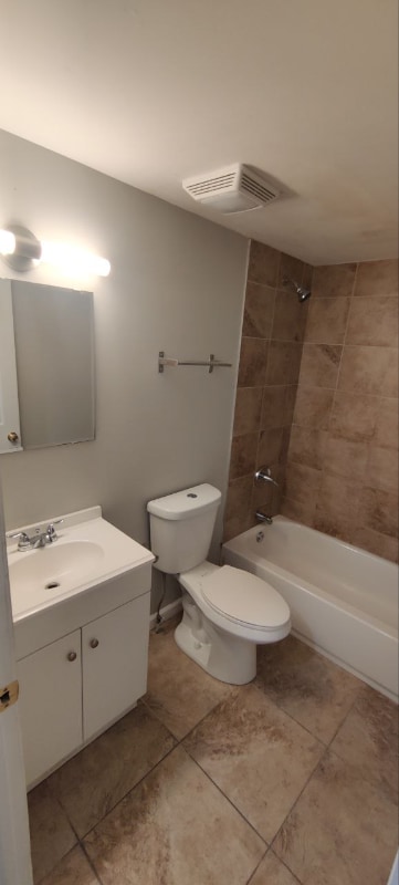 Photo - 1815 Cecil B Moore Ave Unit D