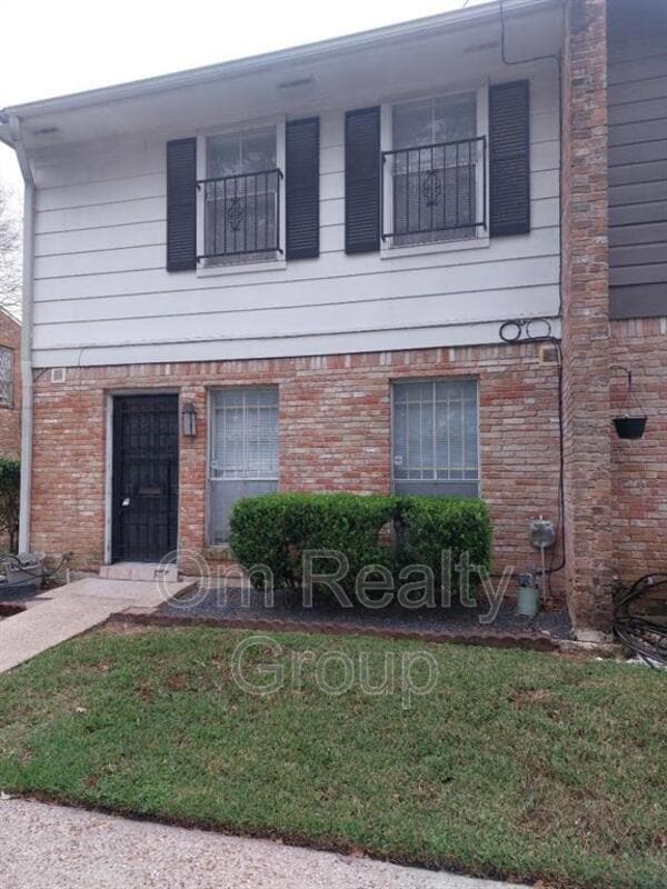 Photo - 1846 Hollister Road