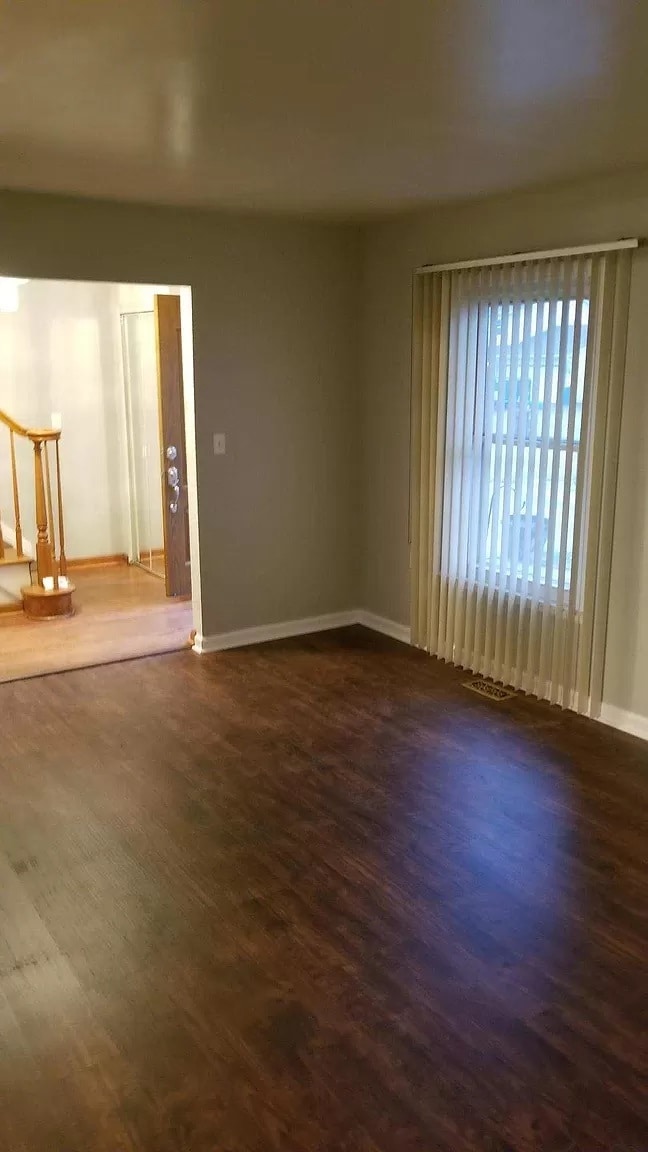 Photo - 1628 Sheffield Dr