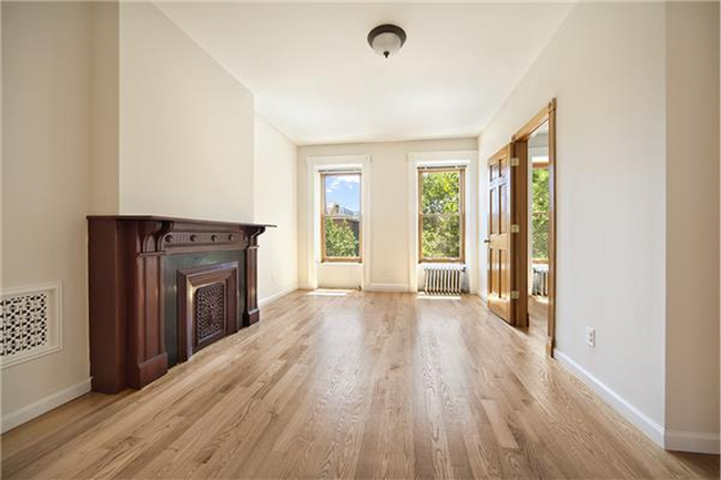 Photo - 521 Macon St Unidad 2