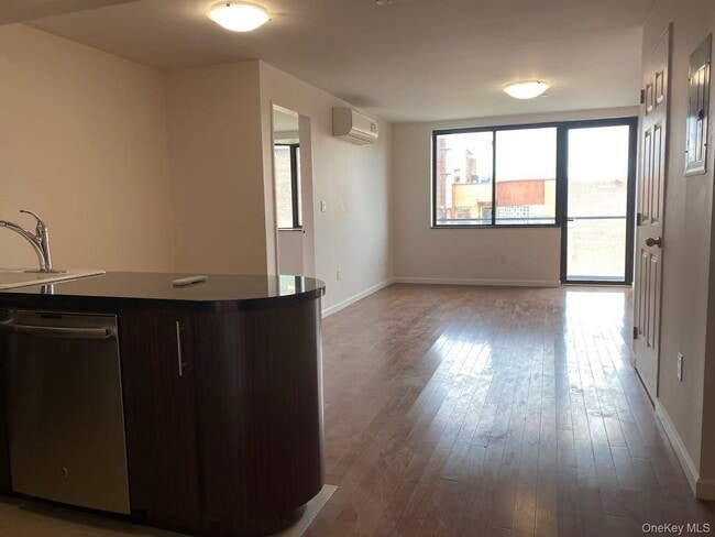 Photo - 136-46 41st Ave Unit 3A