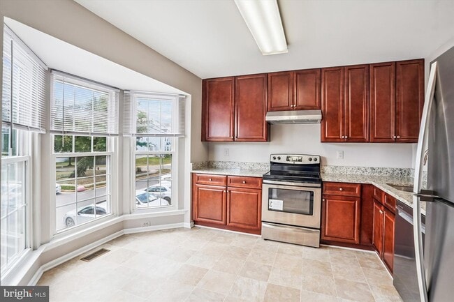 Photo - 13994 Gunners Pl