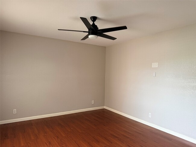 Photo - 2102 5th Ave N Unit 3