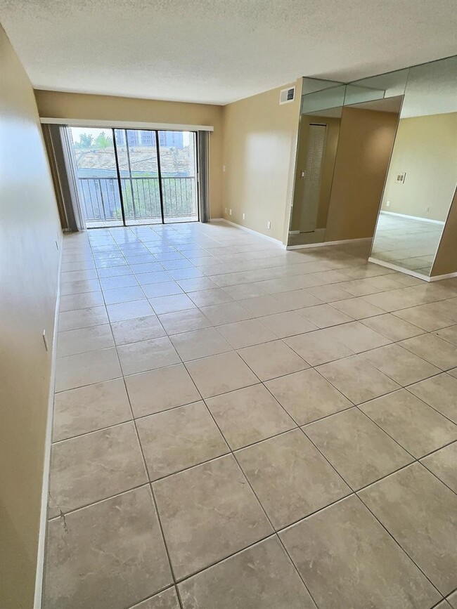 Photo - 9150 NW 38th Dr Condo Unit 306