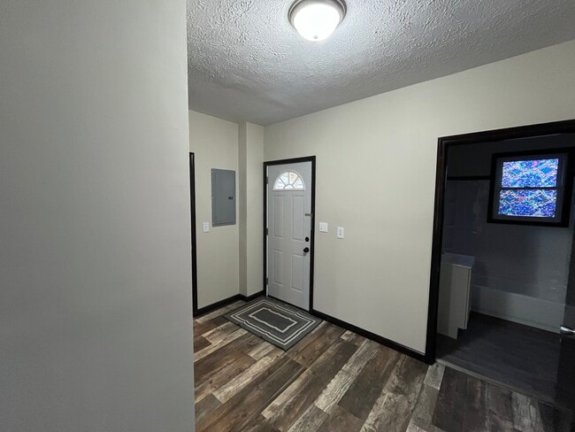 Photo - 1615 N 14th St