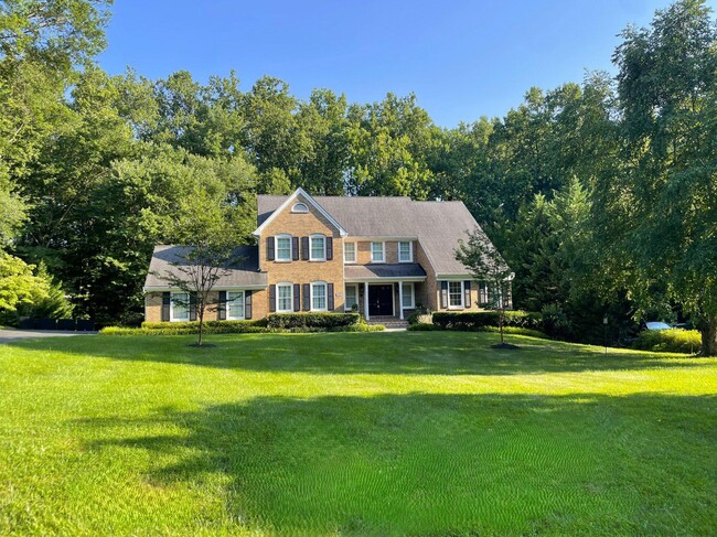 Building Photo - 6609 Heidi Ct
