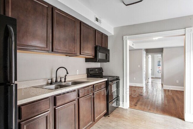 Photo - 711 Chimborazo Blvd