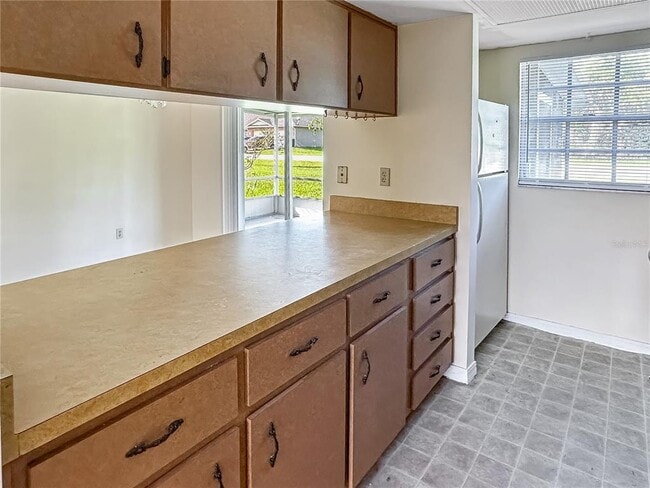 Photo - 590 Belltower Ave Unit F