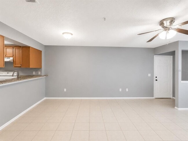 Photo - 112 Reserve Cir Unit 100