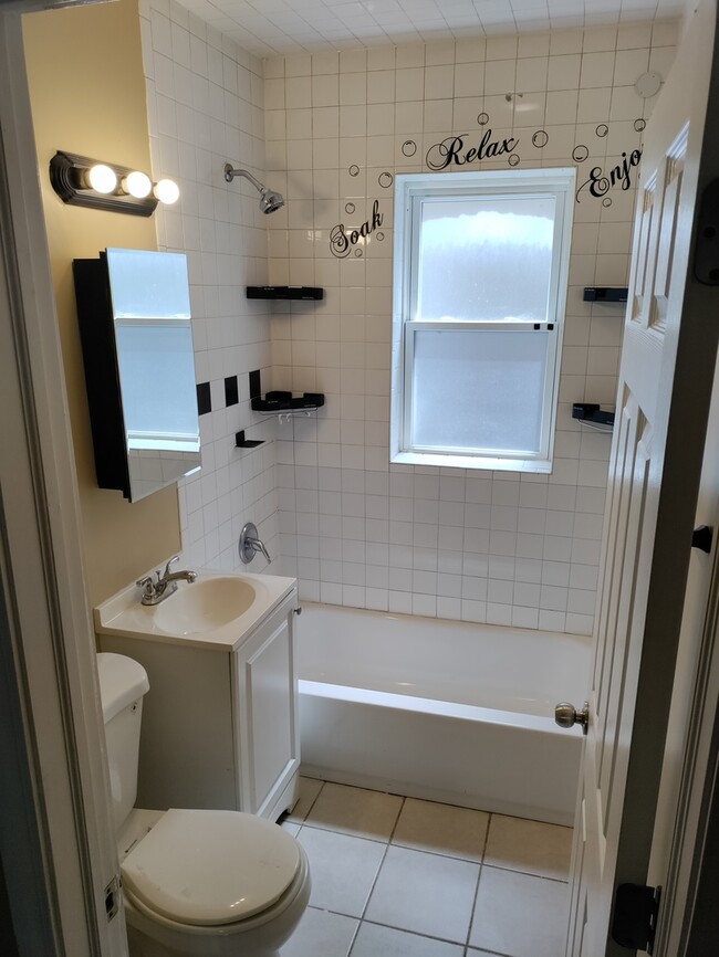 Photo - 7645 S Throop St Unit 2