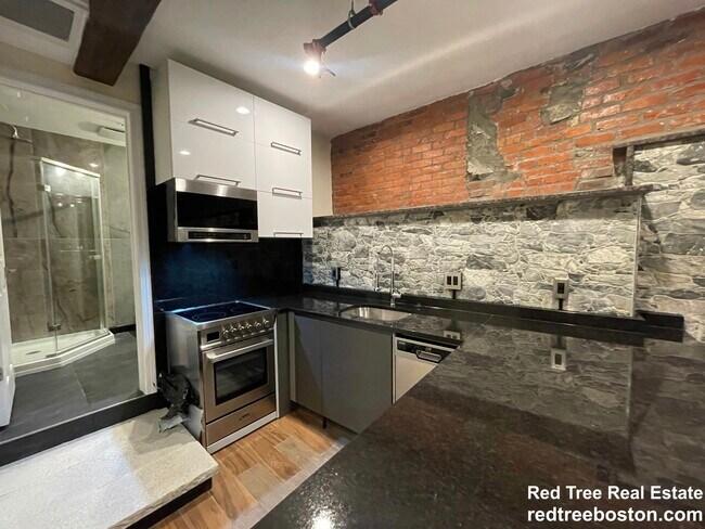 Photo - 1028 Commonwealth Ave Unit 104