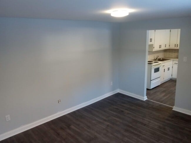 Photo - 17 Copp Ave Unit B1